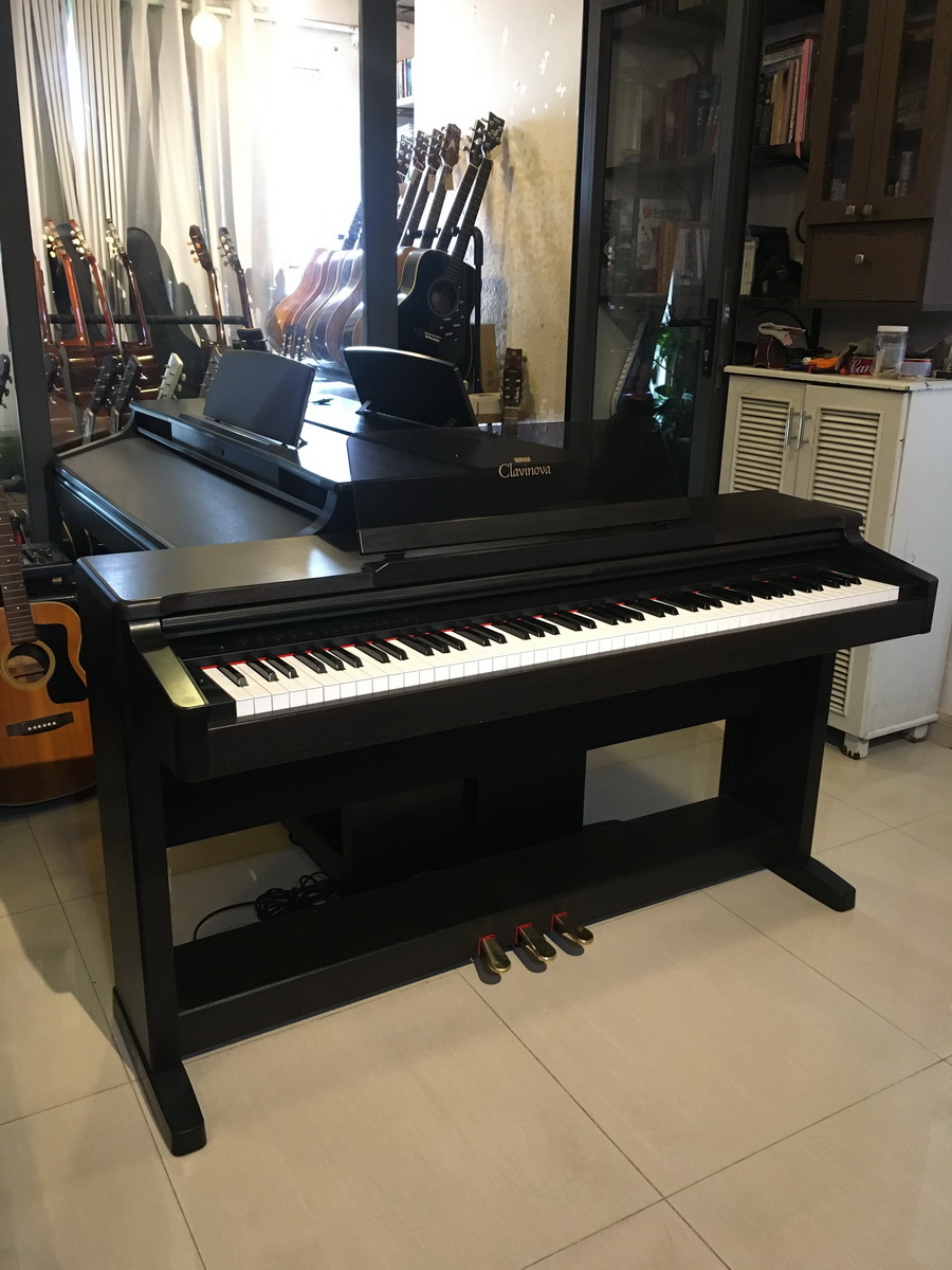 Yamaha Clavinova CLP-124